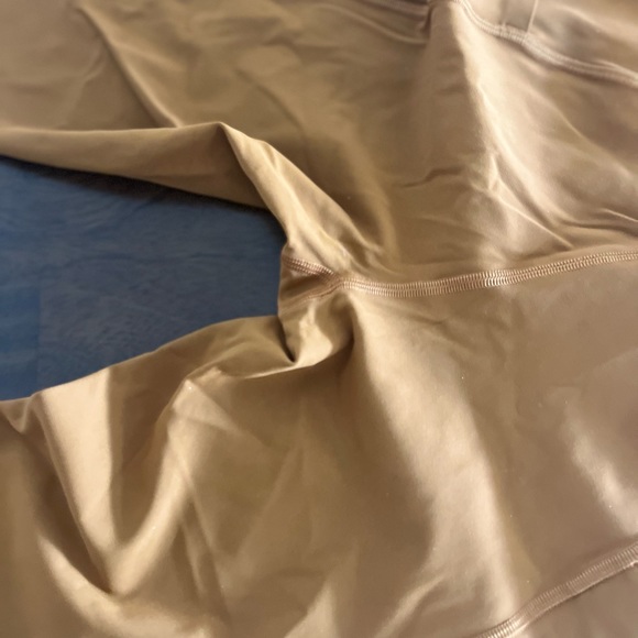 Swift speed high-rise crop 21 - Size 4 - Picture 9 of 9